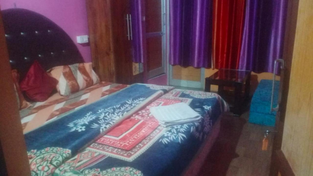 Hotel Antarctica &Pine N Dine Blues Cafe Manali  Ngoại thất bức ảnh