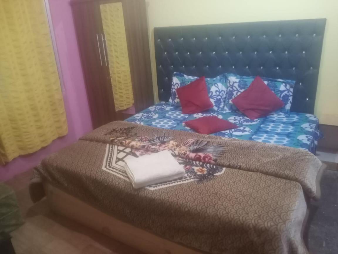Hotel Antarctica &Pine N Dine Blues Cafe Manali  Ngoại thất bức ảnh